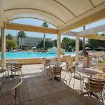 La Giurlita Hotel apartamentowy 4*