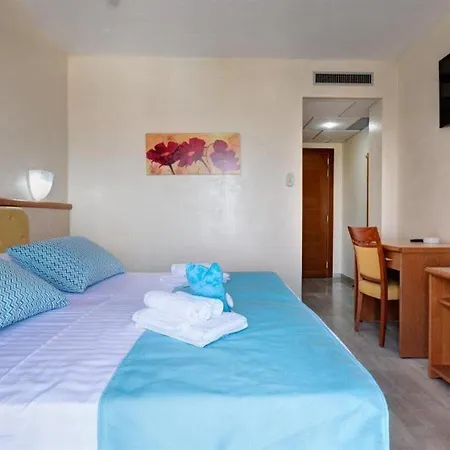 Apart-hotel La Giurlita 4*