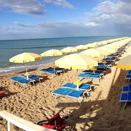 Apart-hotel La Giurlita Torre Mozza