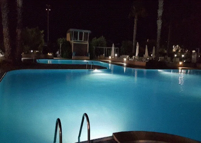 Apartmanhotel La Giurlita 4*