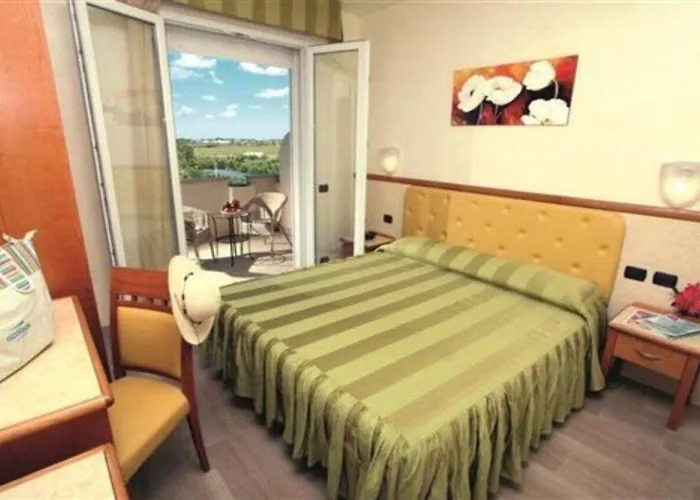 La Giurlita Aparthotel Torre Mozza